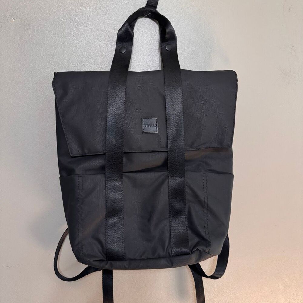 UNRL Train x Travel Tote Bag/Backpack black